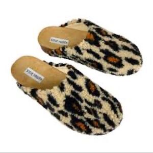 Steve Madden VESA Scuff Leopard Print Size 7 BIN 19